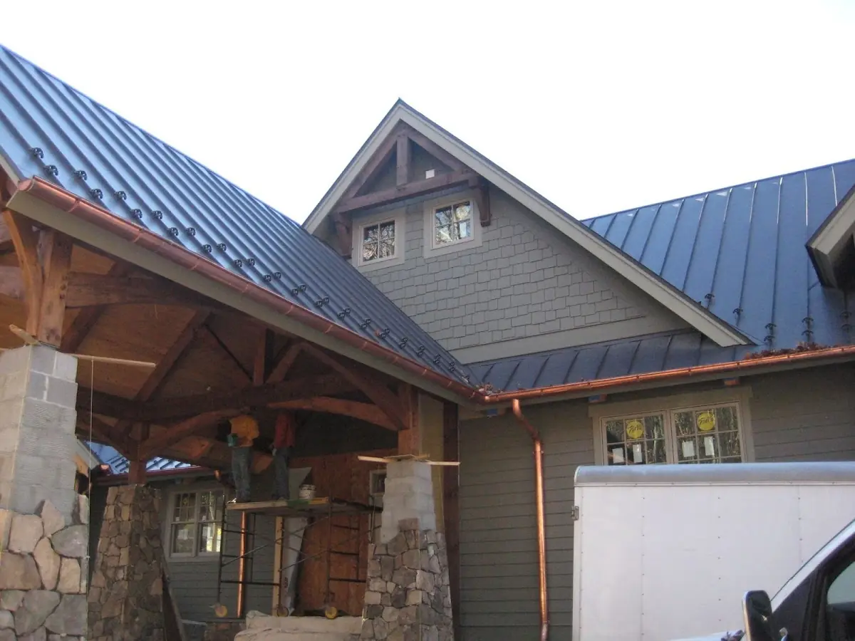 Craftsman Roofing team delivering quality roofing work in Lewis Corners